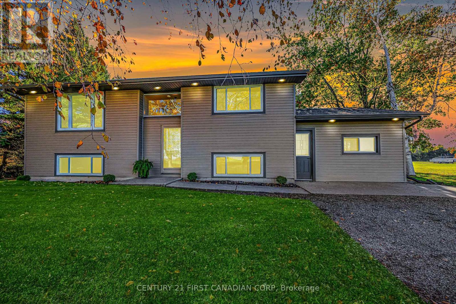 70986 B Line Property Photo 7