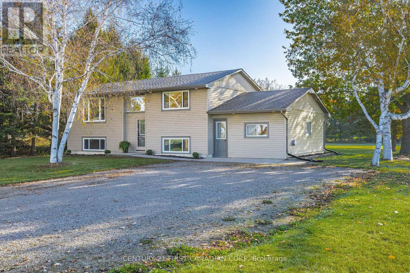 70986 B Line Property Photo 9