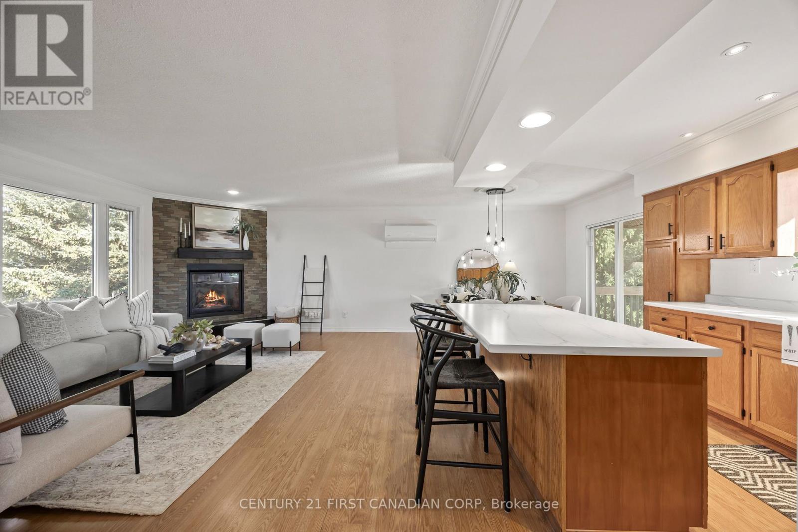 70986 B Line Property Photo 11