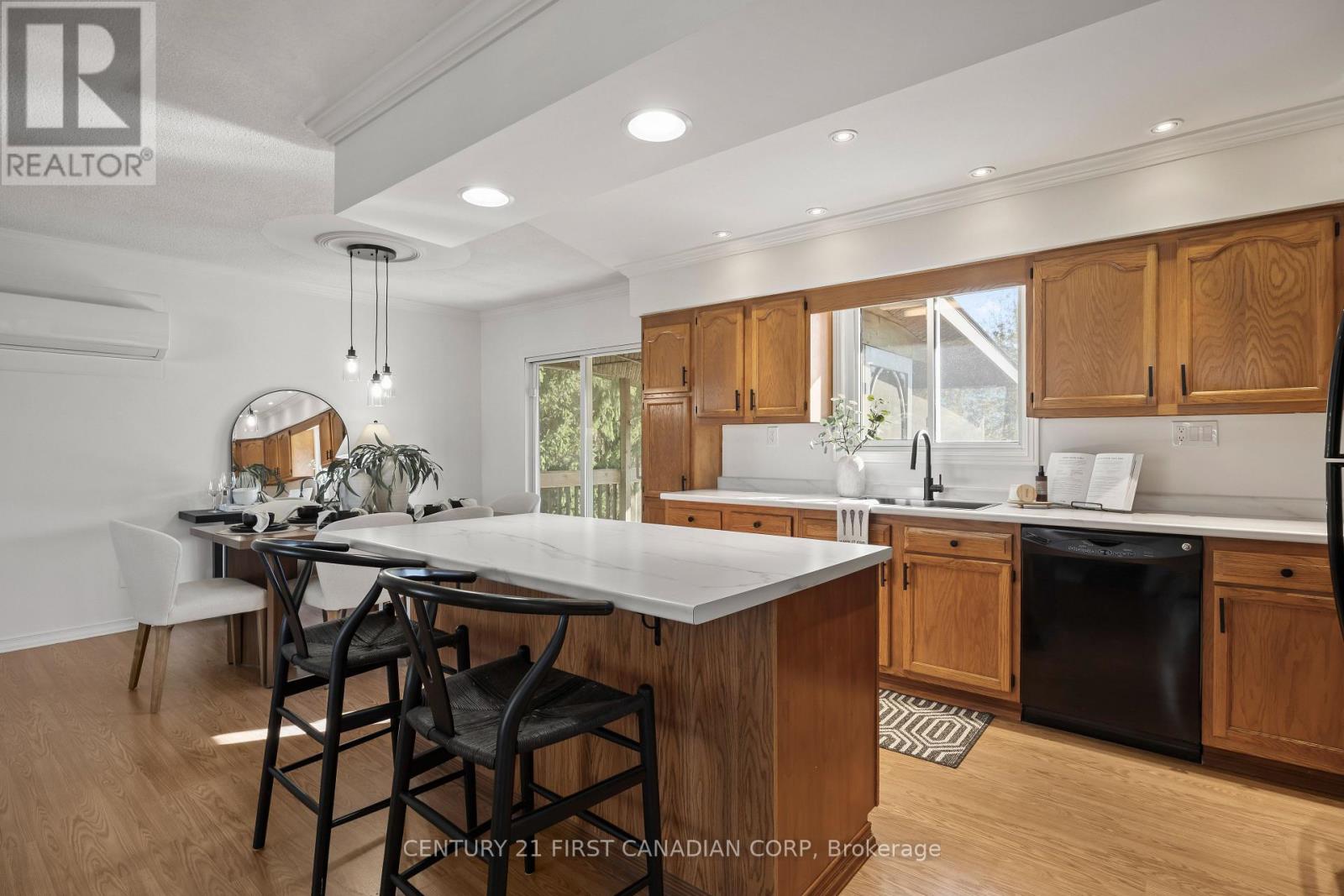 70986 B Line Property Photo 15