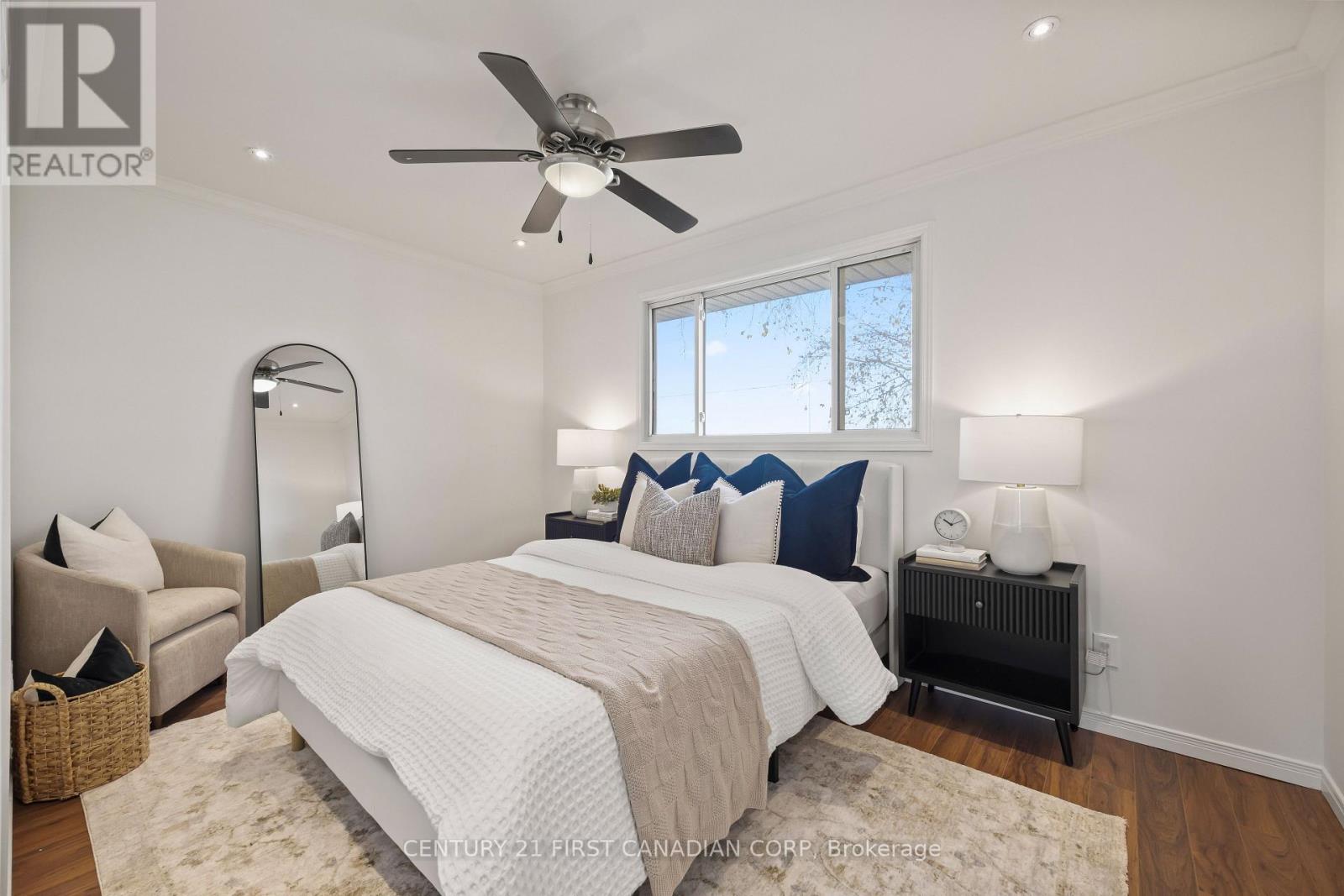 70986 B Line Property Photo 21