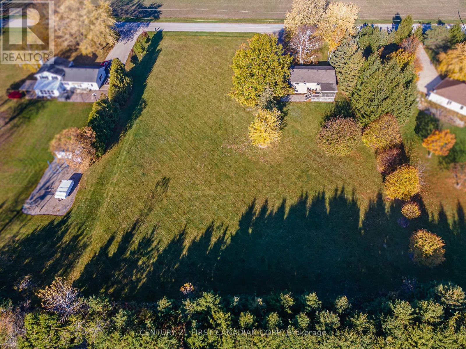 70986 B Line Property Photo 43