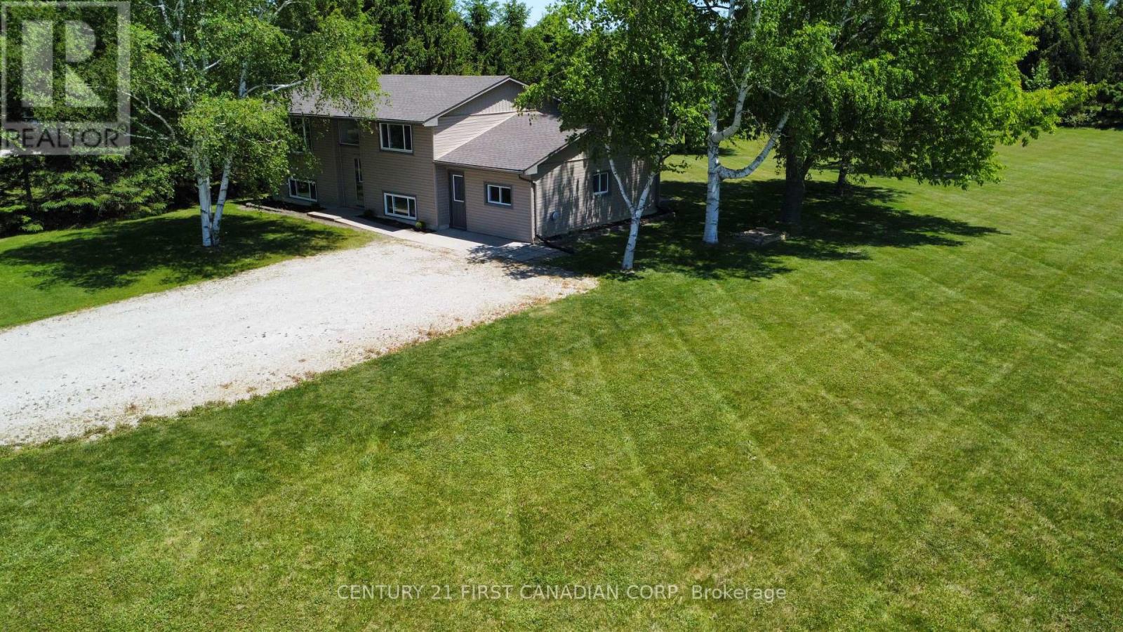 70986 B Line Property Photo 45