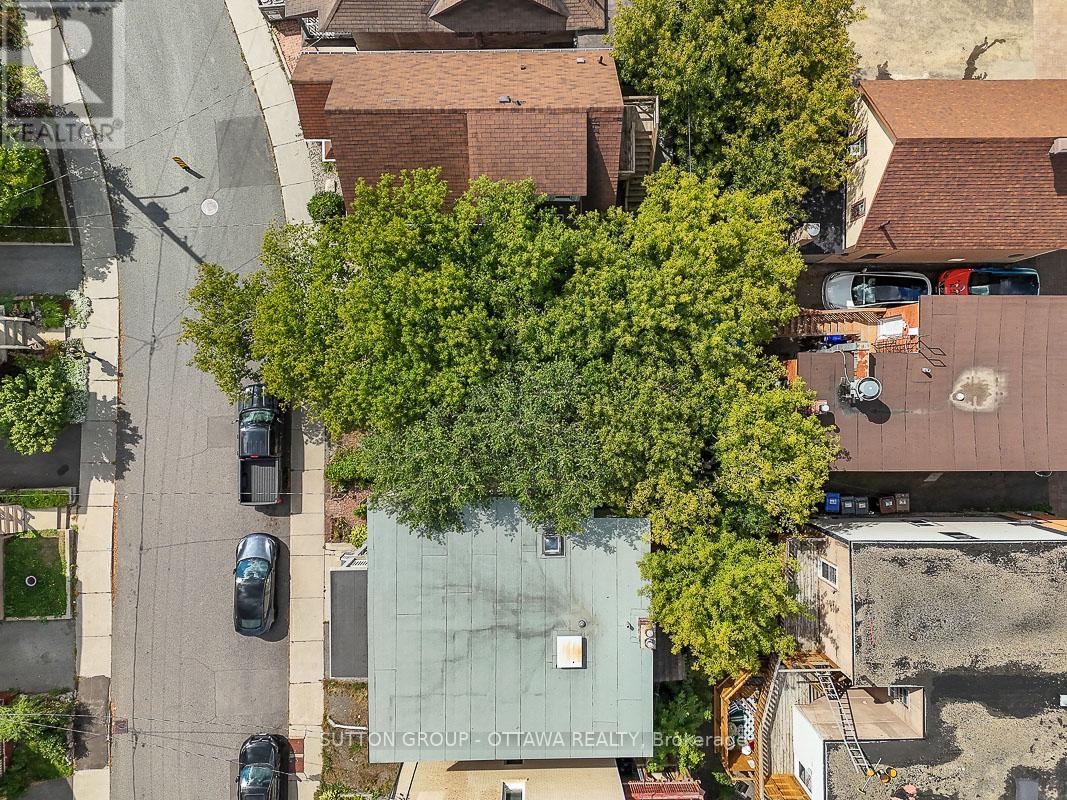 133 Eccles Street Property Photo 9
