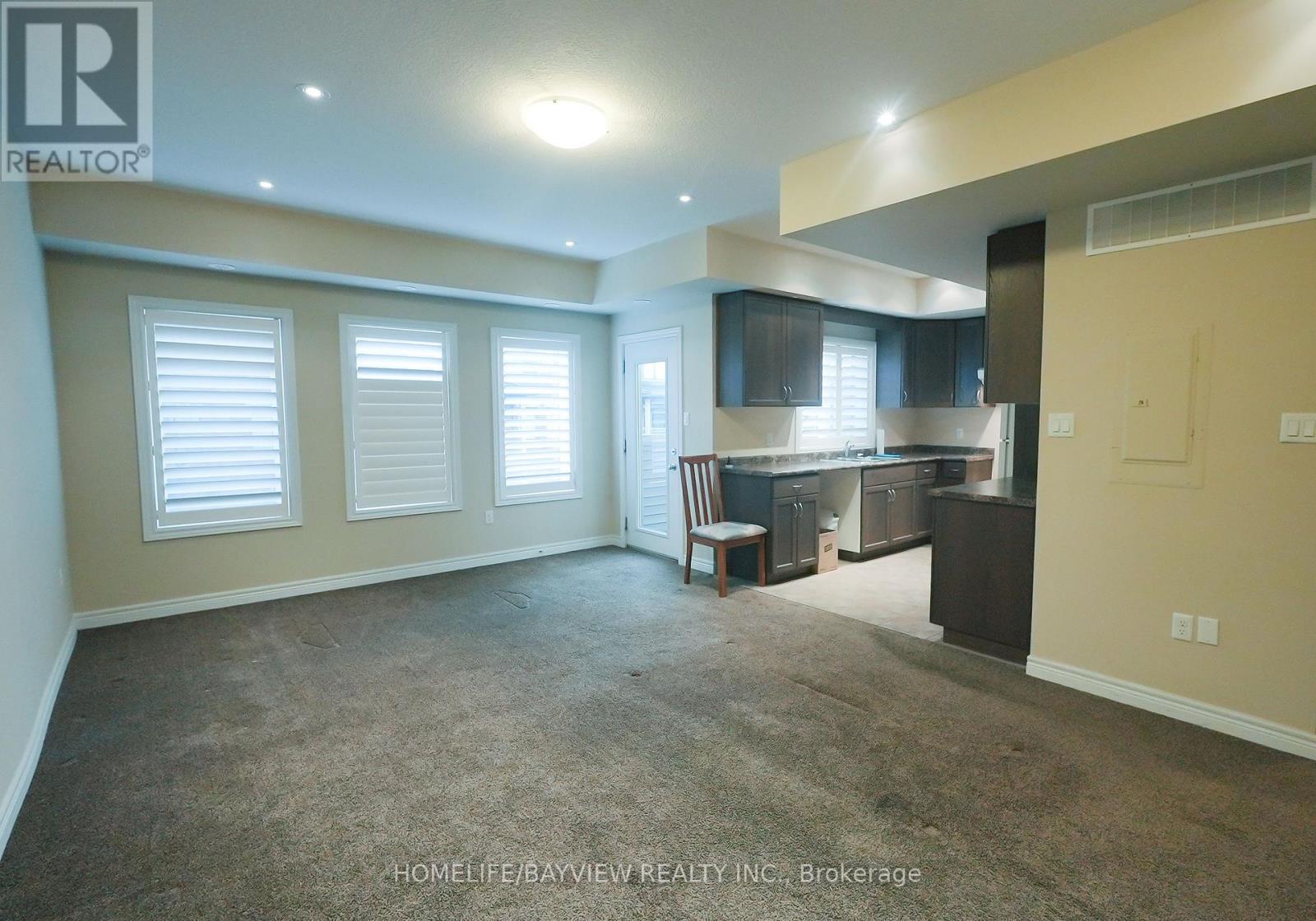 B1 - 70 Willowrun Drive Property Photo 7
