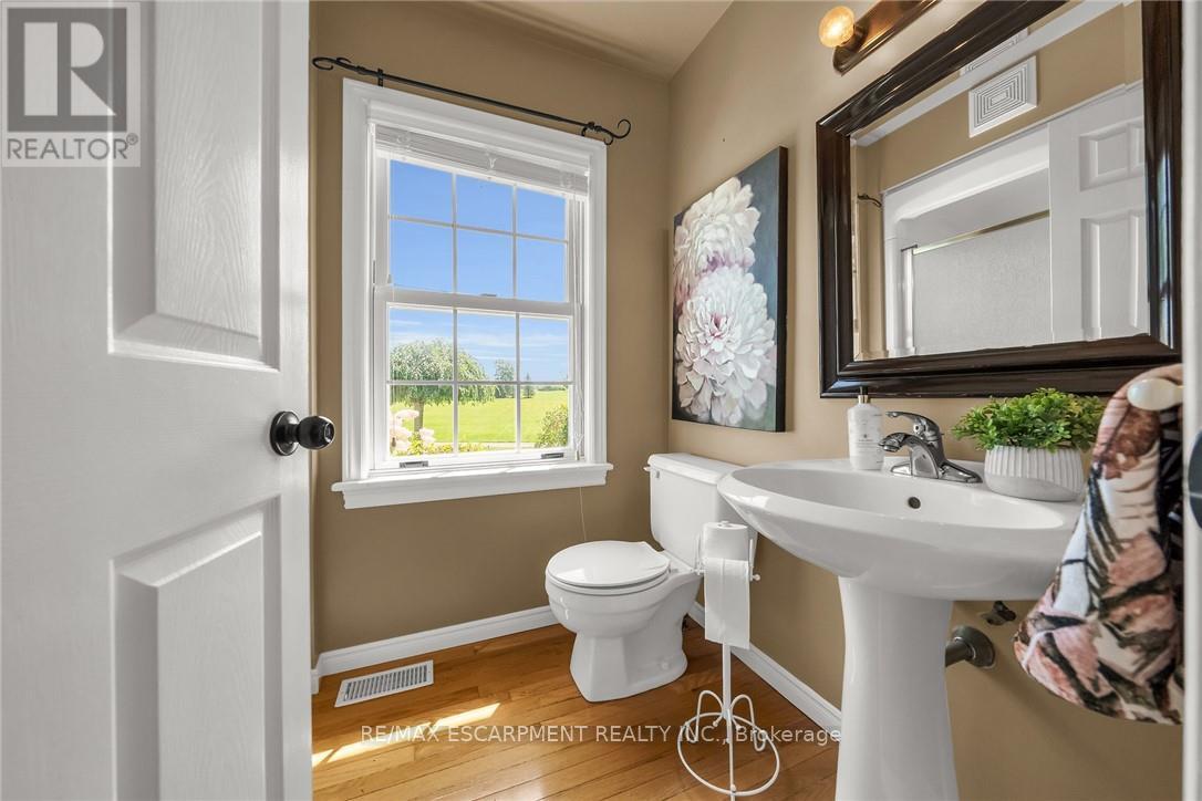 1042 River Road Property Photo 21