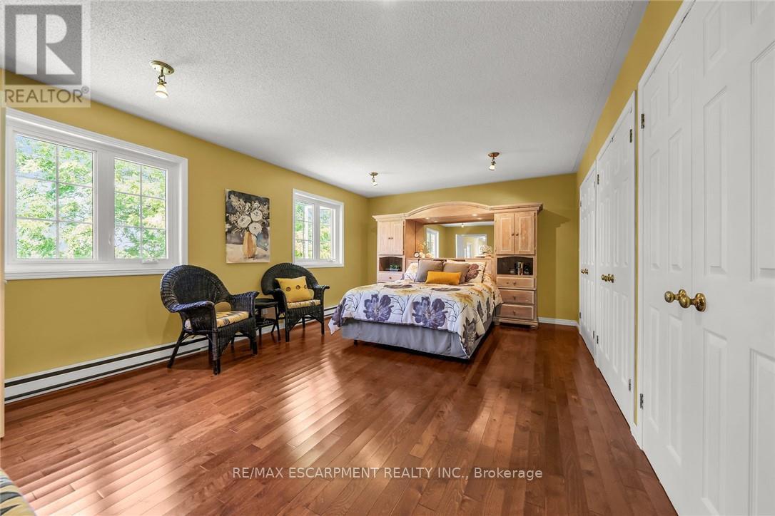 1042 River Road Property Photo 26