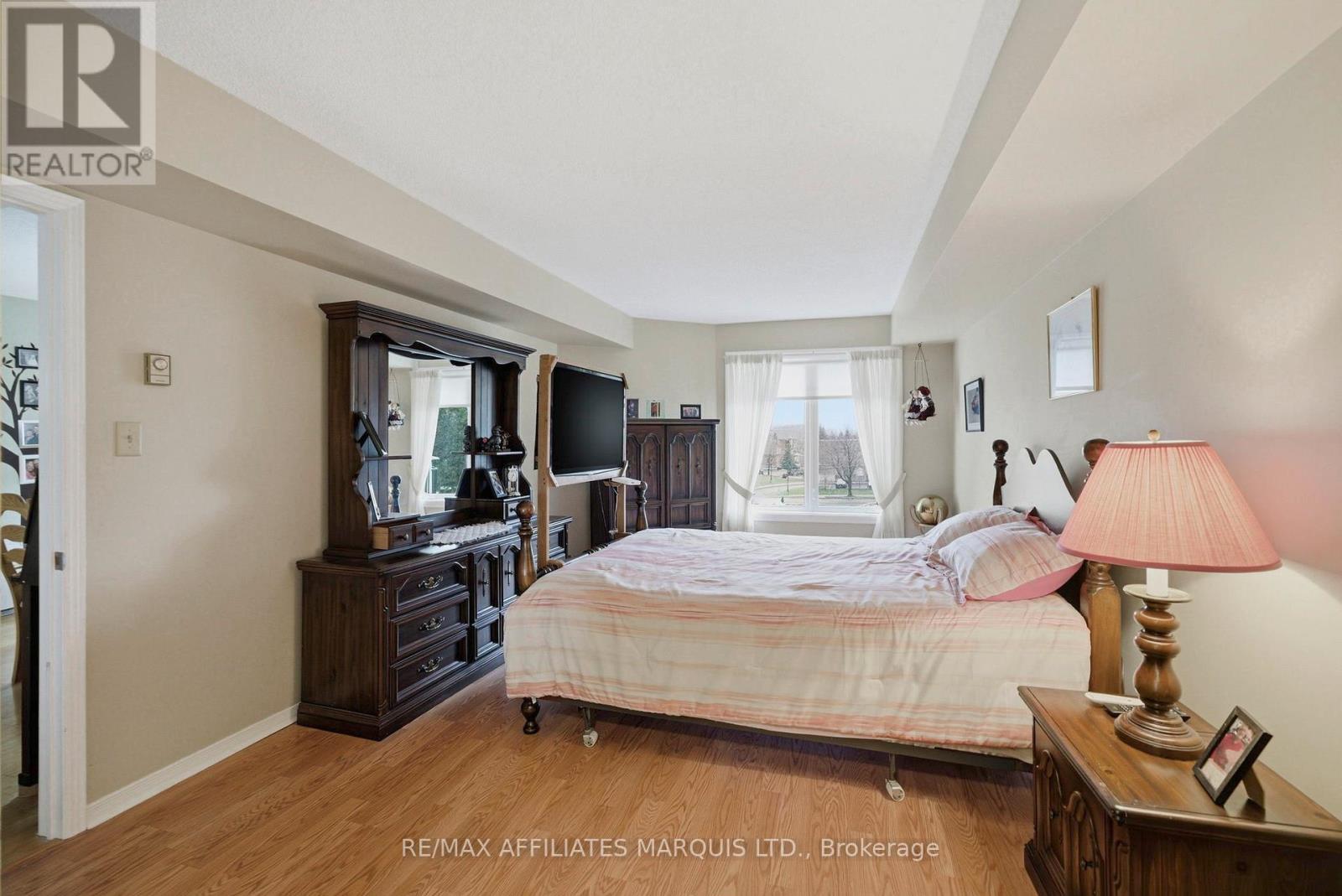 408 - 121 Water Street W Property Photo 22
