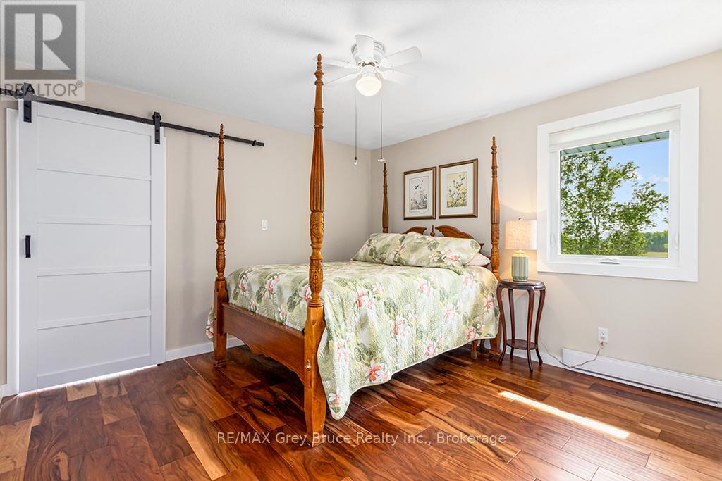 15 Isthmus Bay Road Property Photo 28