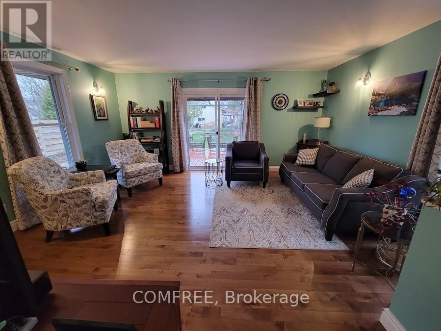 136 John Street Property Photo 10