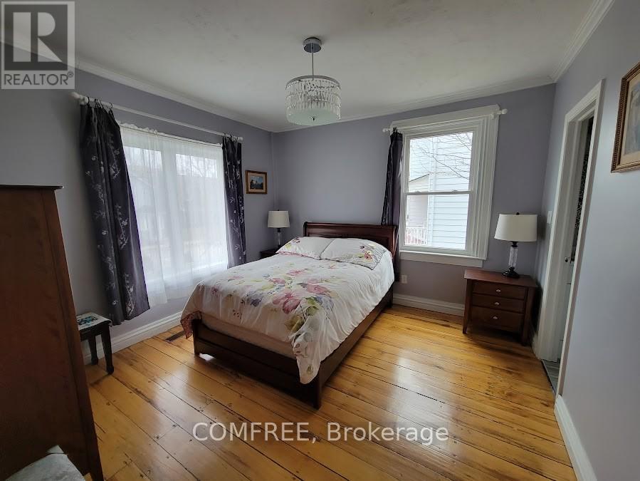 136 John Street Property Photo 18