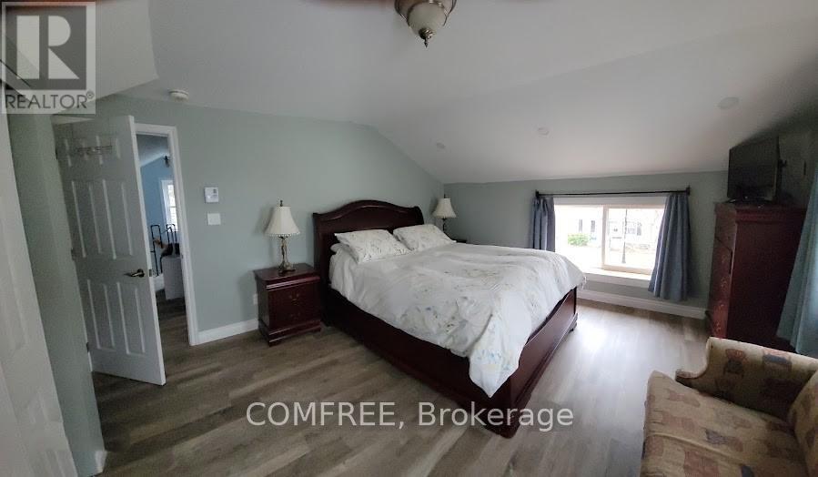 136 John Street Property Photo 21