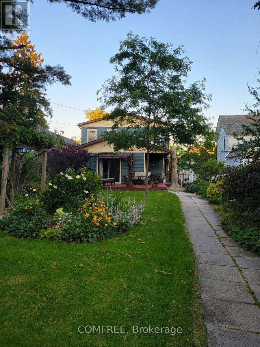 136 John Street Property Photo 33