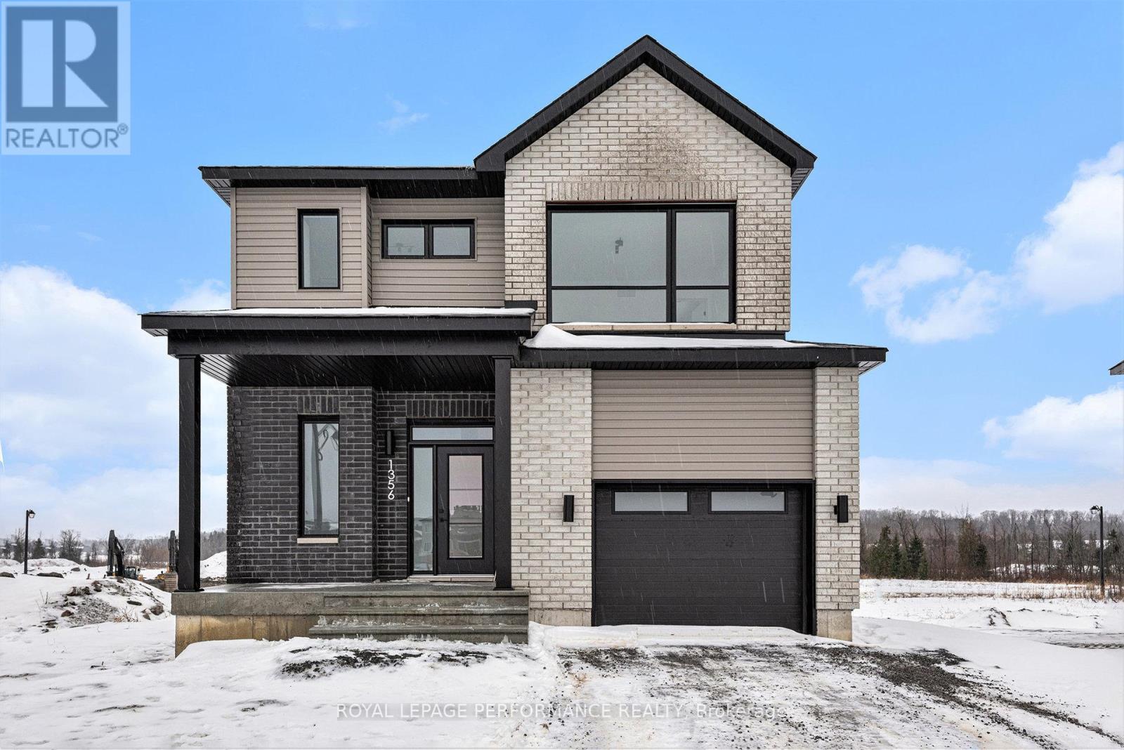 94 Rutile Street Property Photo 1