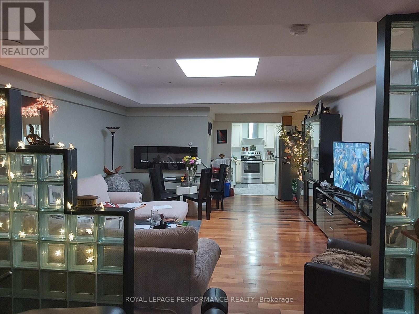 314/316 Raglan Street S Property Photo 15
