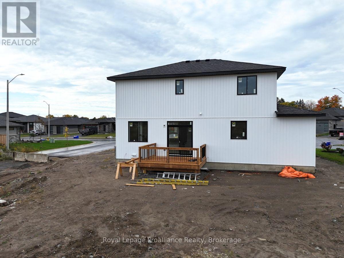 15 Horton Court Property Photo 4