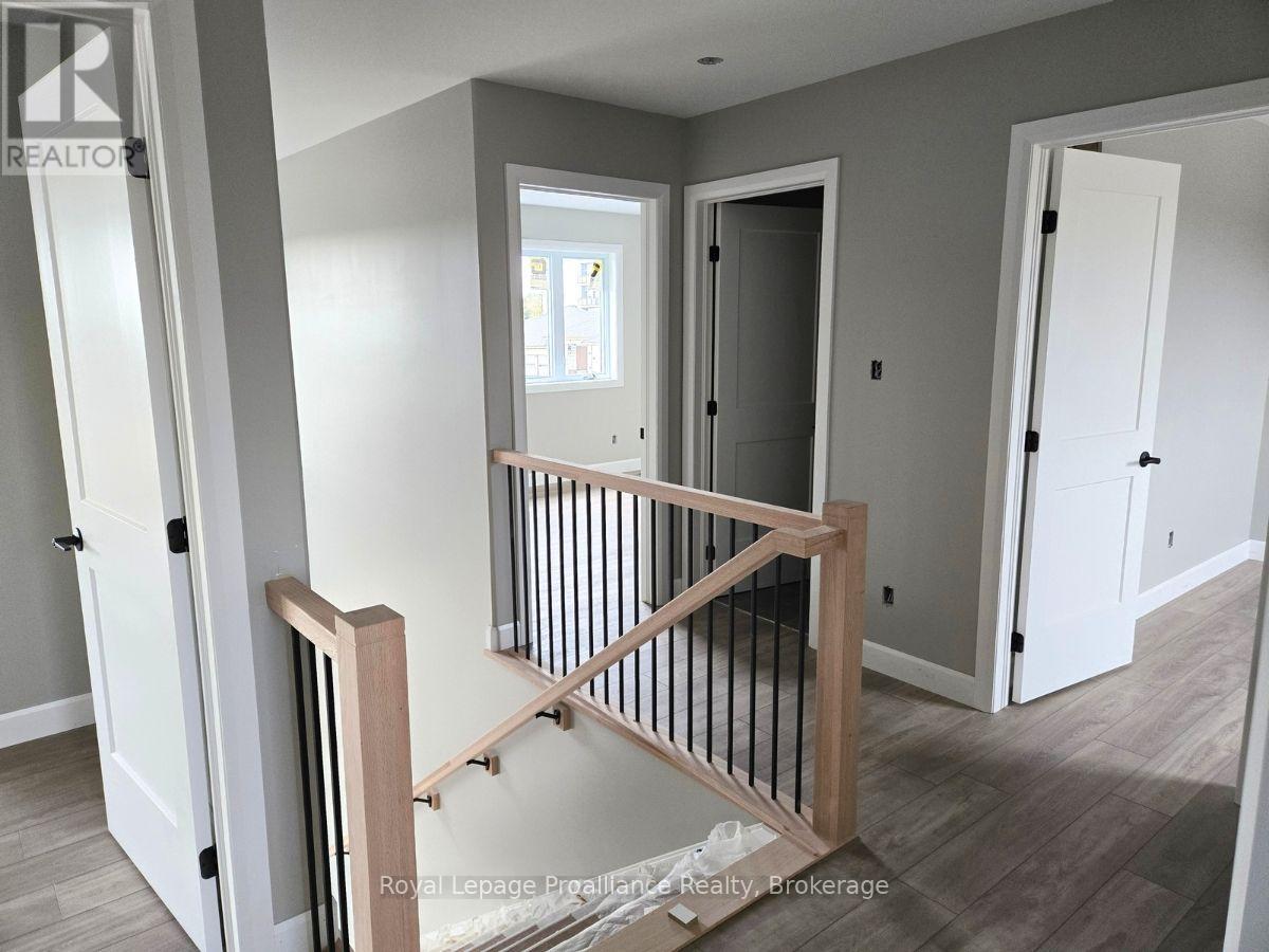 15 Horton Court Property Photo 7