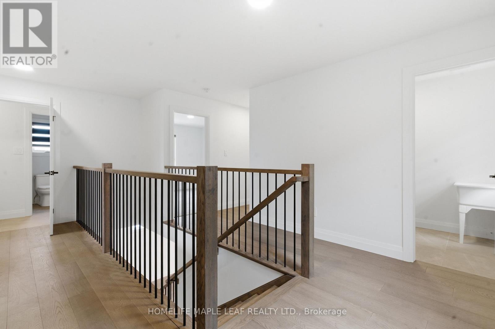 1566 Wright Crescent Property Photo 20