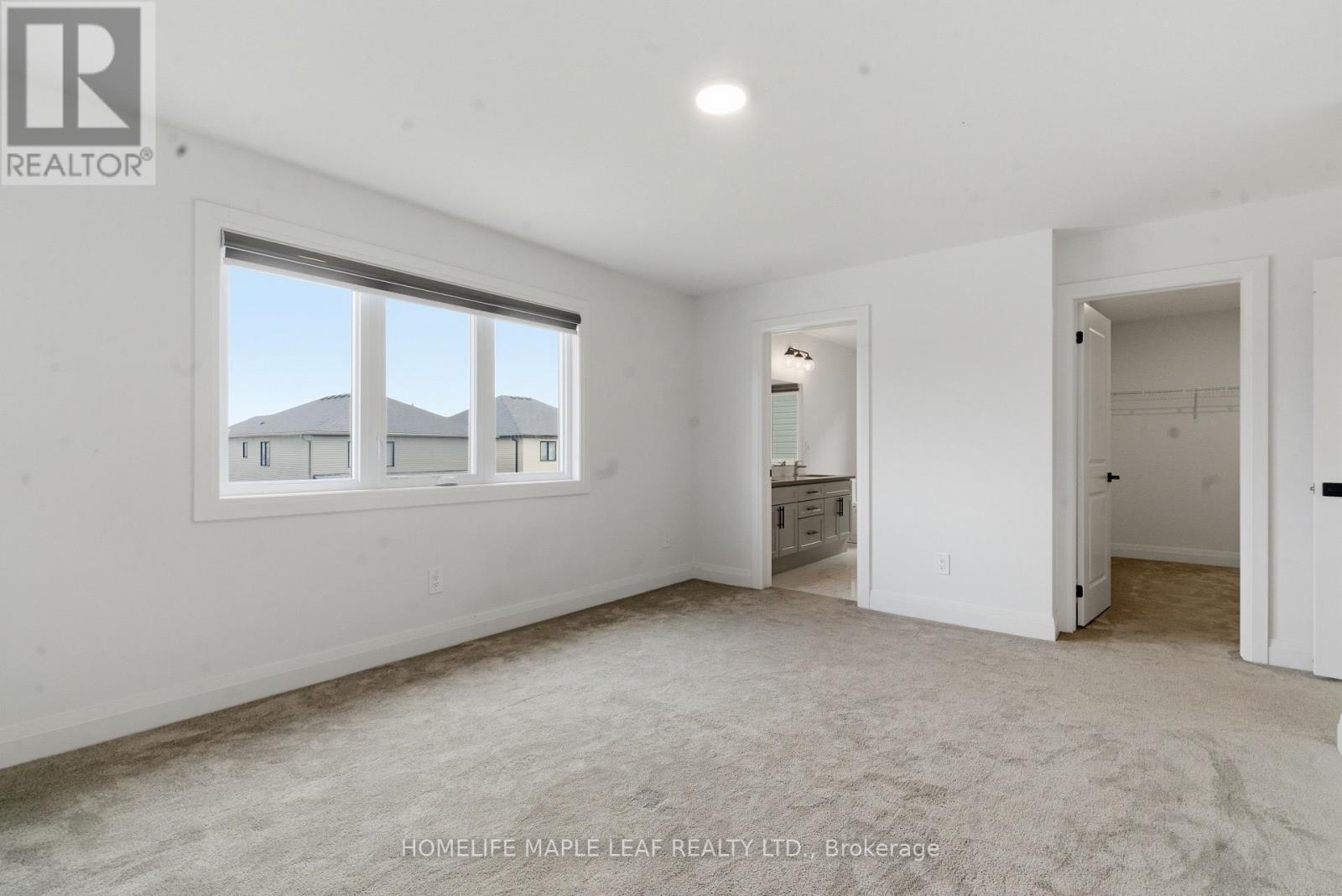 1566 Wright Crescent Property Photo 24