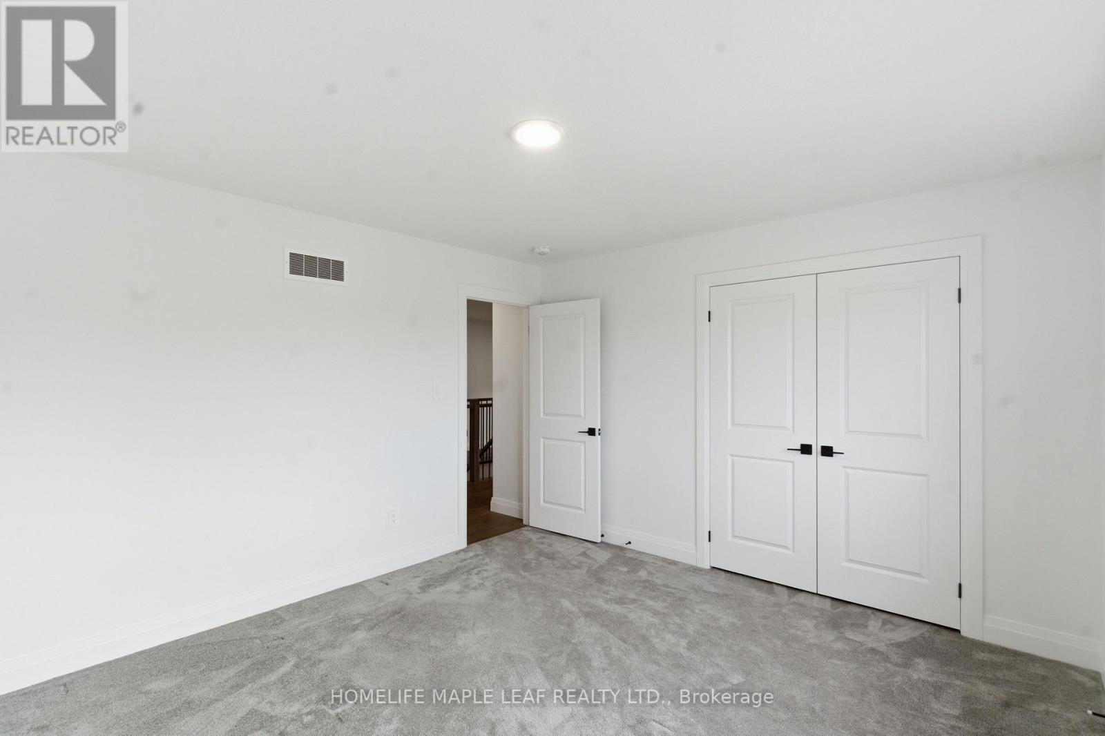 1566 Wright Crescent Property Photo 37