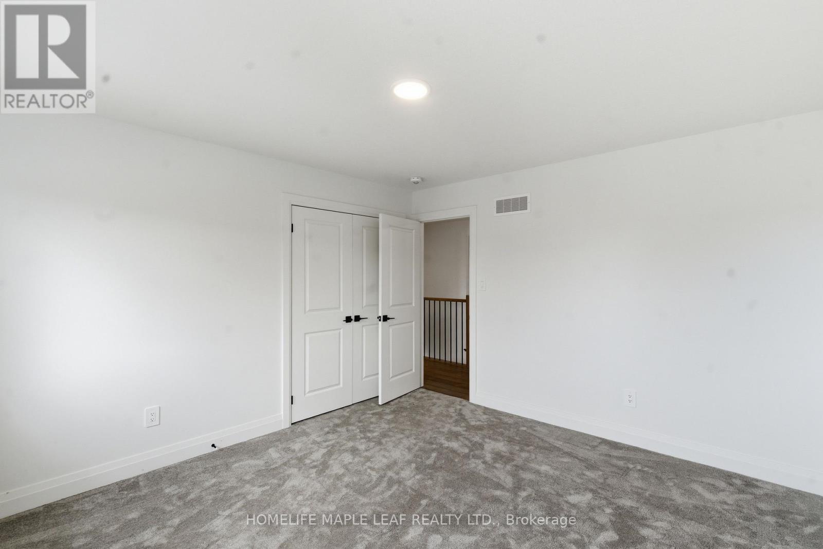 1566 Wright Crescent Property Photo 40