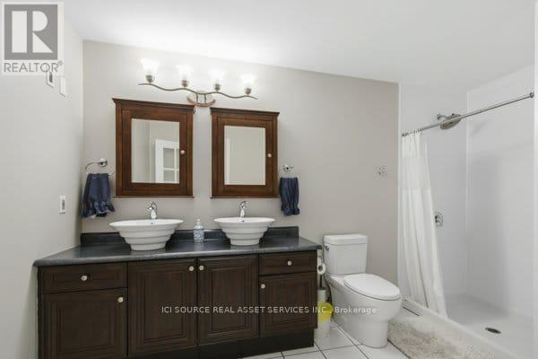 35 Loraine Avenue Property Photo 19