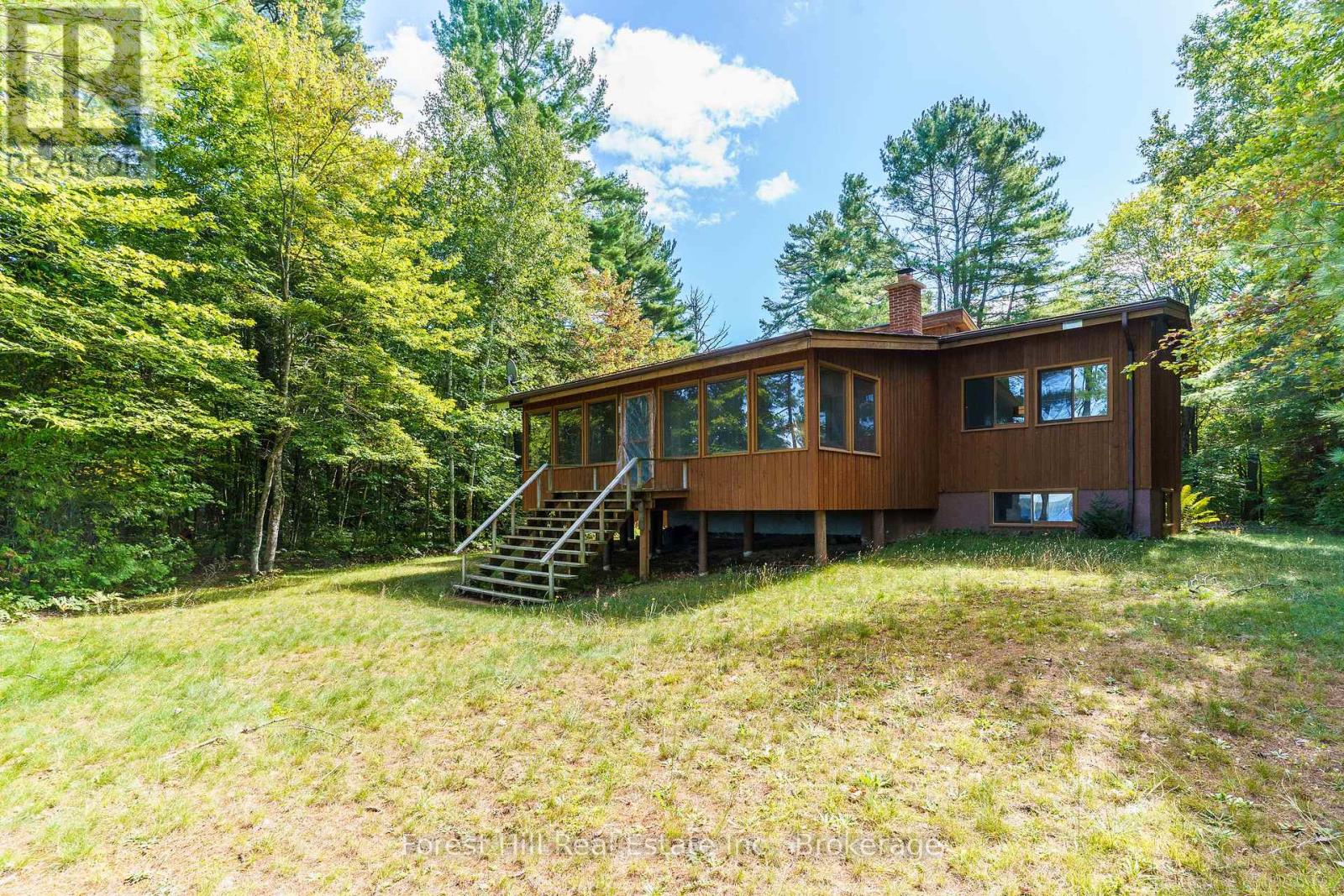 2 - 2991 Muskoka Rd 117 Road Property Photo 15