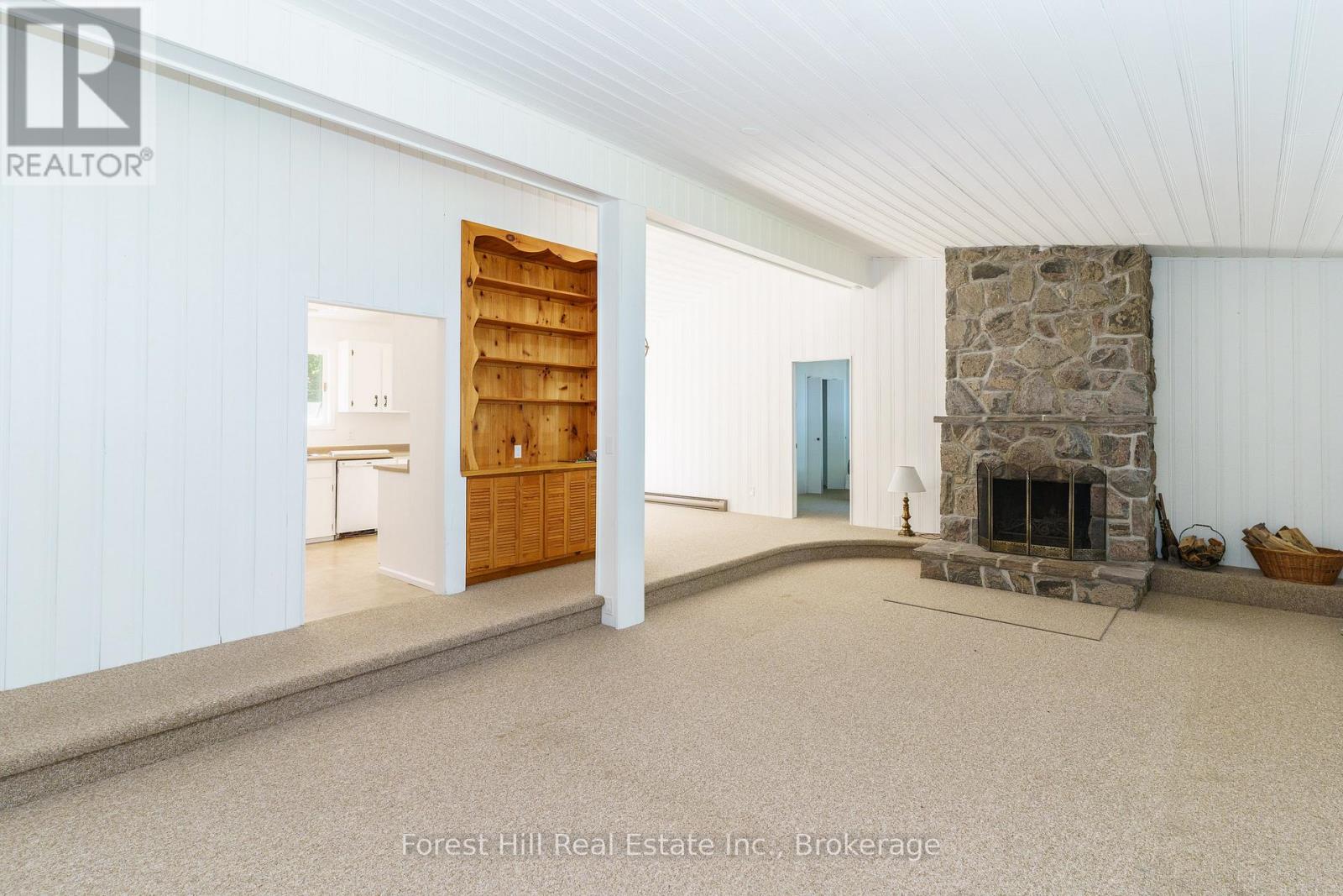2 - 2991 Muskoka Rd 117 Road Property Photo 22