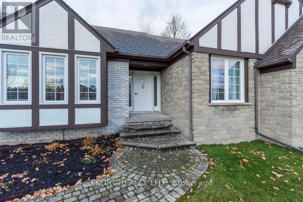 24 Kaiser Court Property Photo 3
