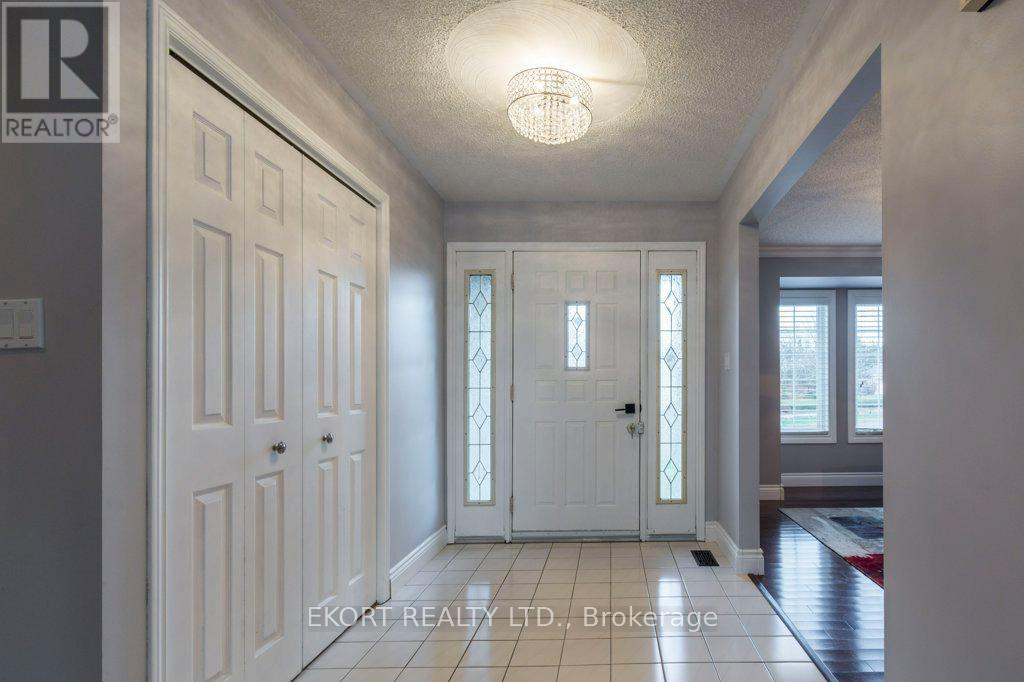 24 Kaiser Court Property Photo 6