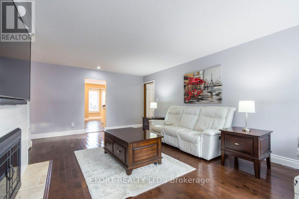 24 Kaiser Court Property Photo 11
