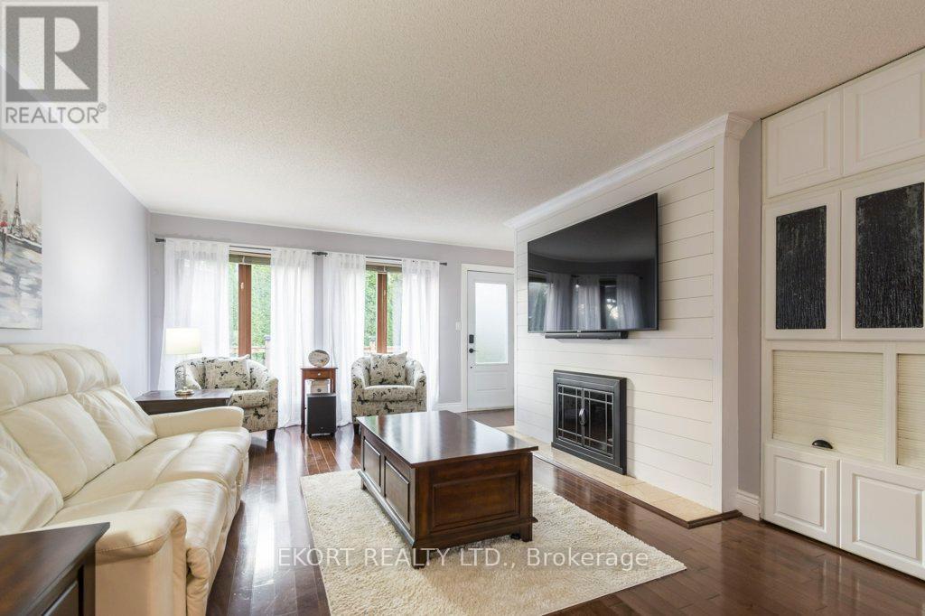 24 Kaiser Court Property Photo 12