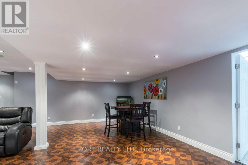 24 Kaiser Court Property Photo 34