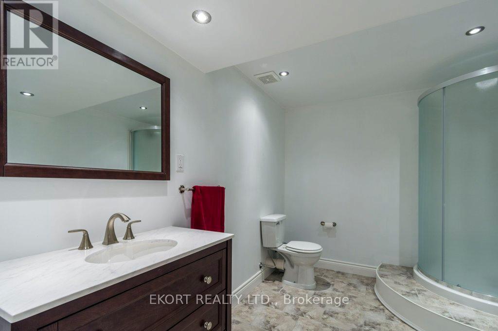 24 Kaiser Court Property Photo 36