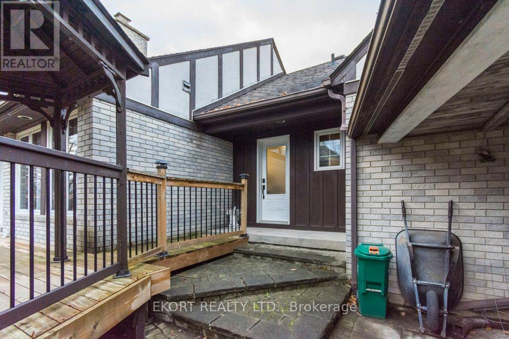 24 Kaiser Court Property Photo 40
