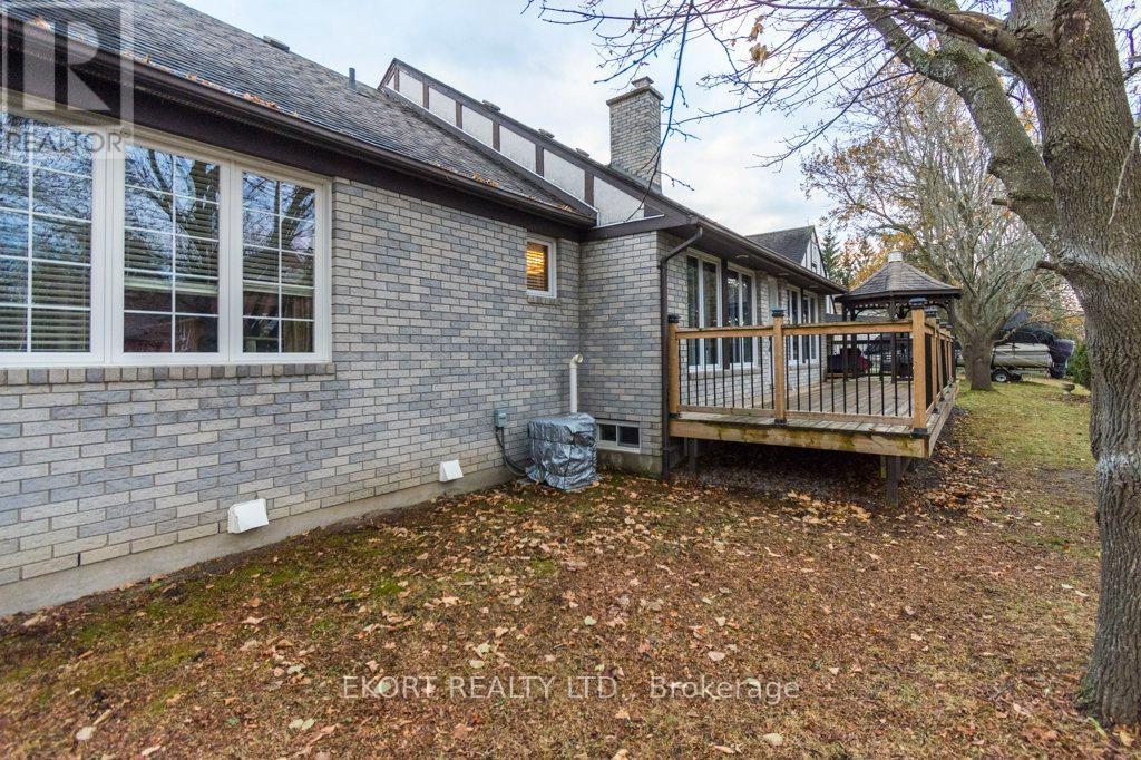24 Kaiser Court Property Photo 43