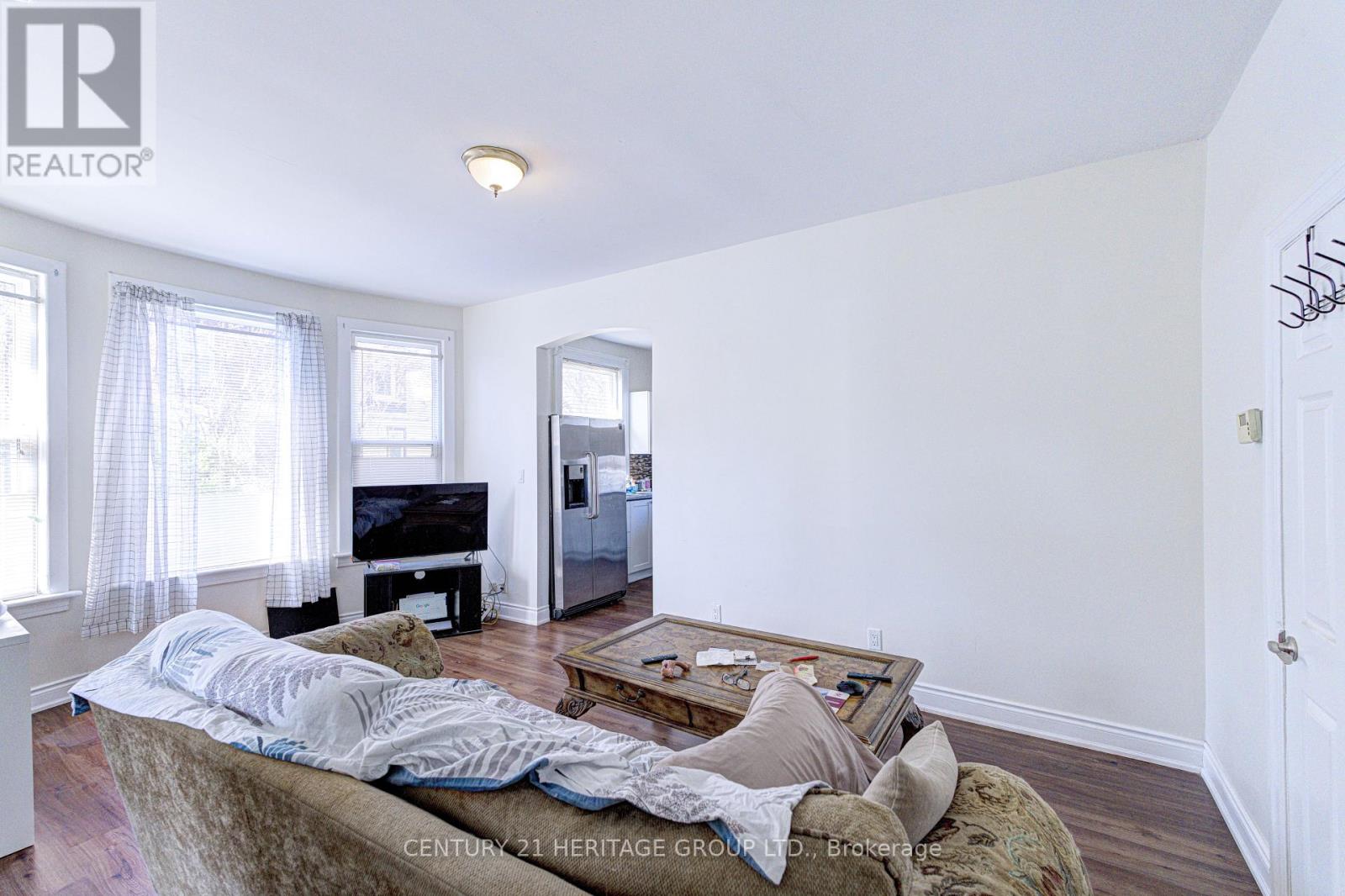243 Gibson Avenue Property Photo 3
