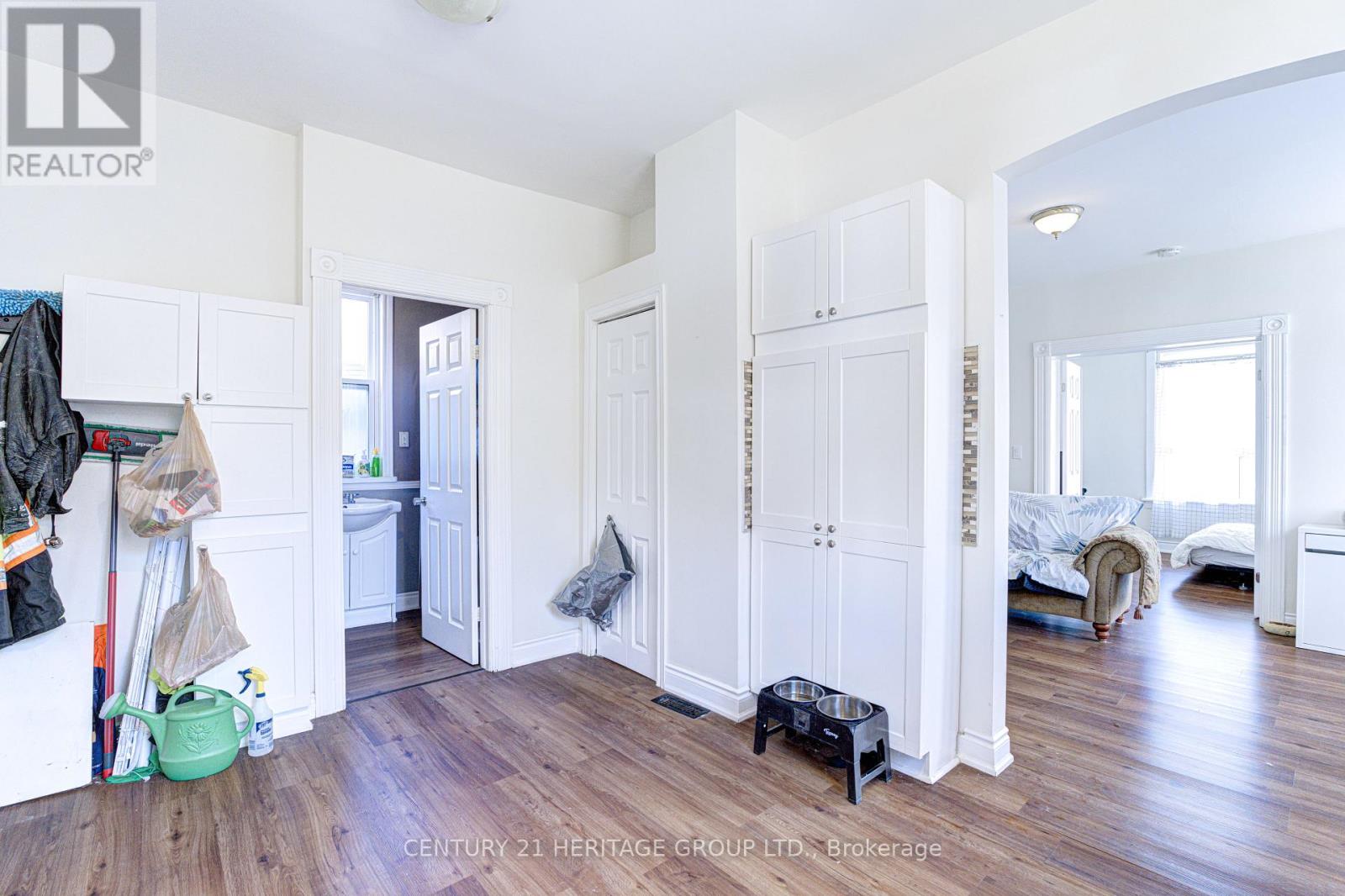 243 Gibson Avenue Property Photo 9