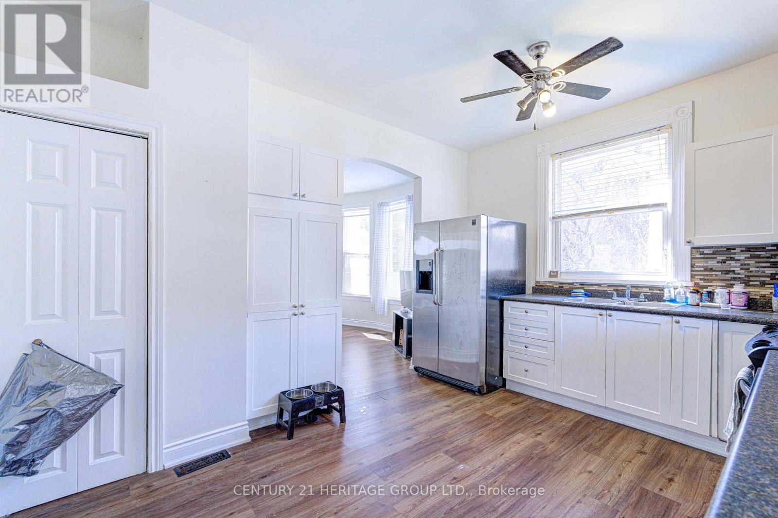 243 Gibson Avenue Property Photo 11