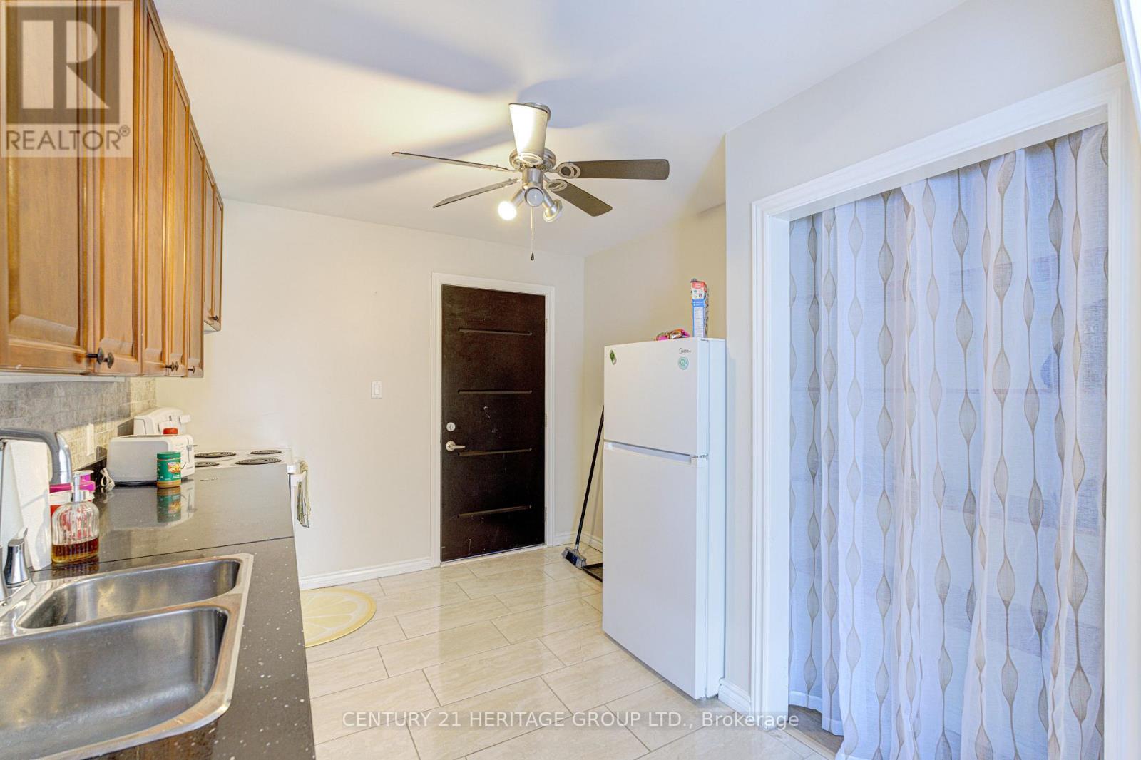 243 Gibson Avenue Property Photo 29