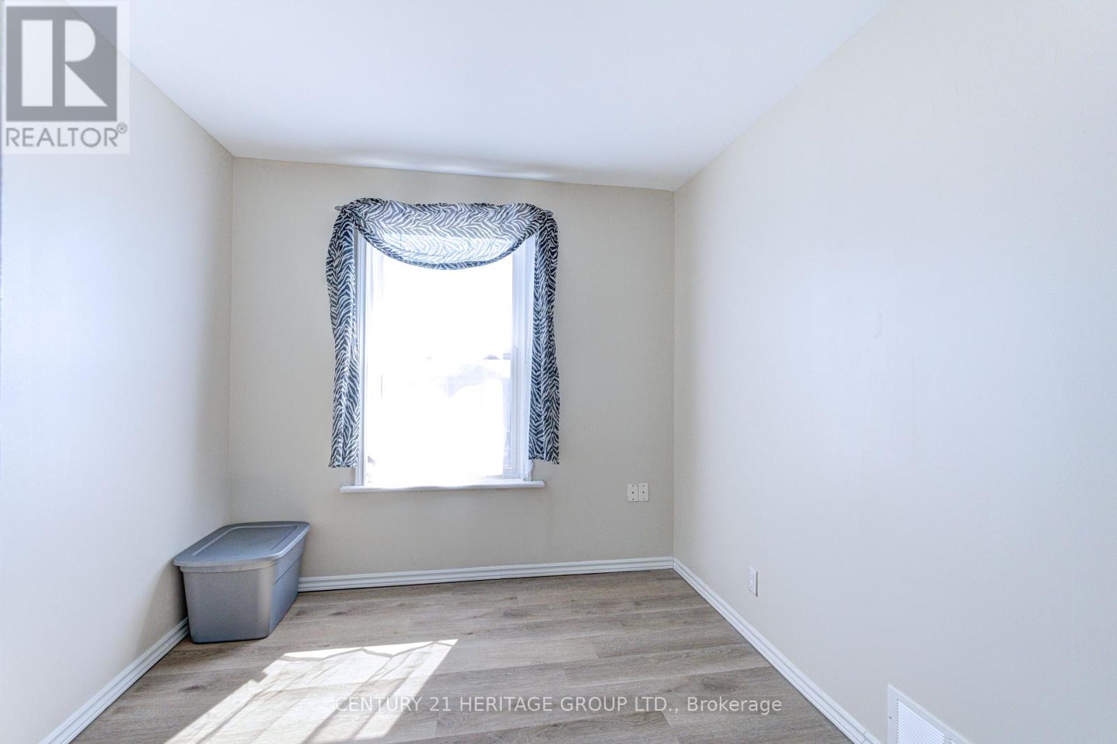 243 Gibson Avenue Property Photo 34