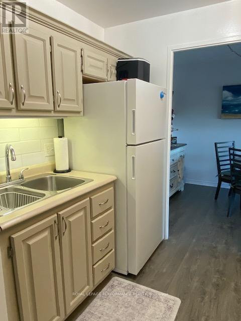804 - 308 Second Street E Property Photo 6