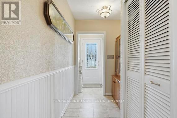 99 Maple Street Property Photo 14