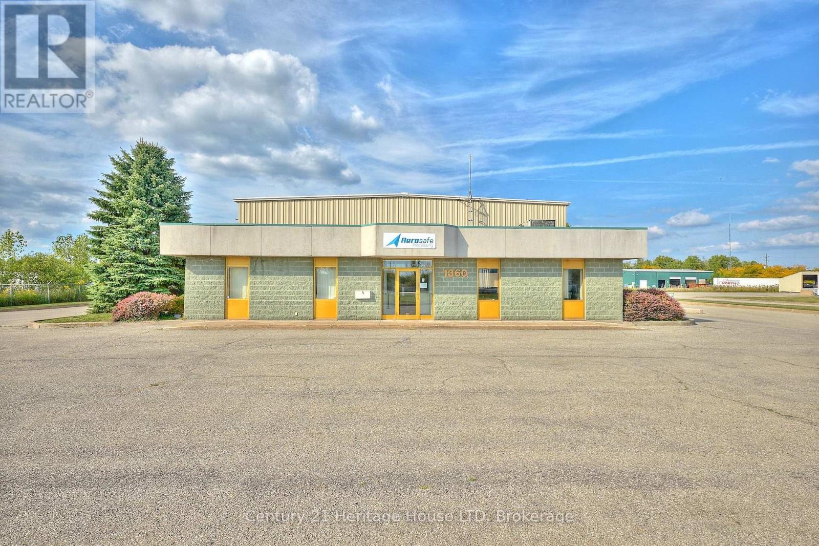 1360 Commerce Parkway Property Photo 1