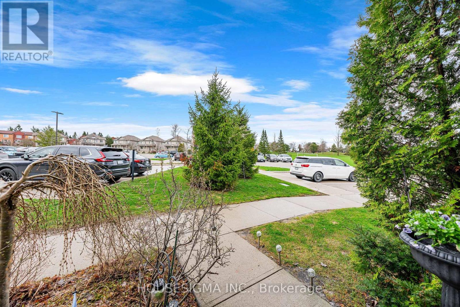 124 - 35 Mountford Drive Property Photo 35