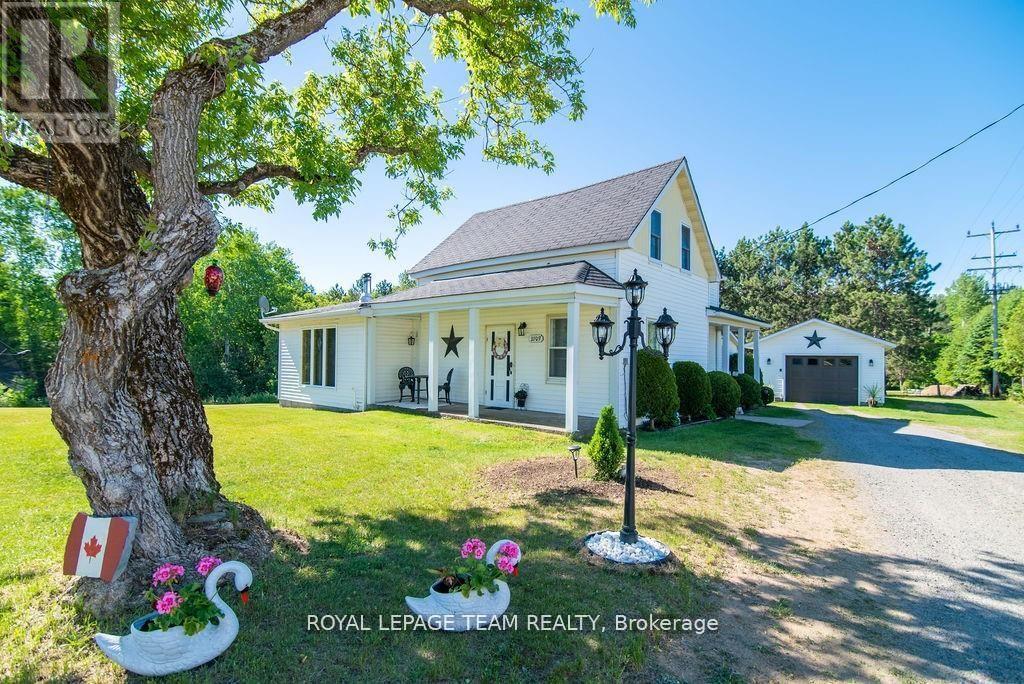 3709 Old Barrys Bay Road Property Photo 1