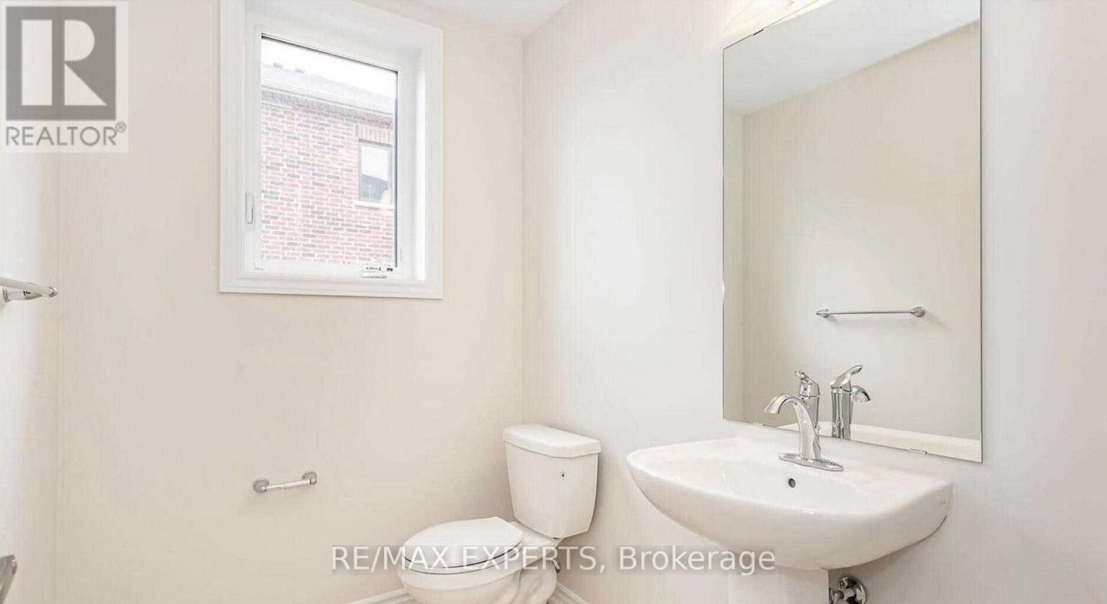 72 Malcolm Crescent Property Photo 7