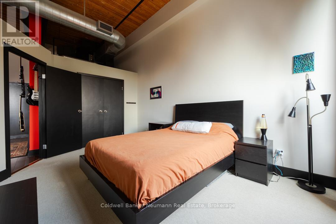 221 - 26 Ontario Street Property Photo 8