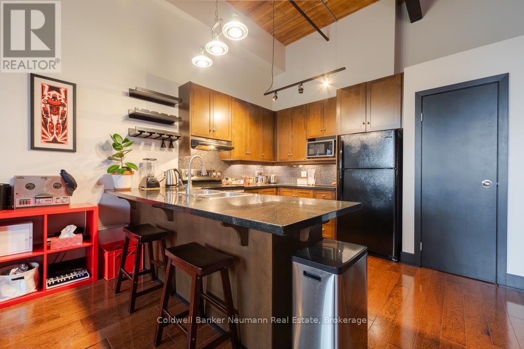 221 - 26 Ontario Street Property Photo 22