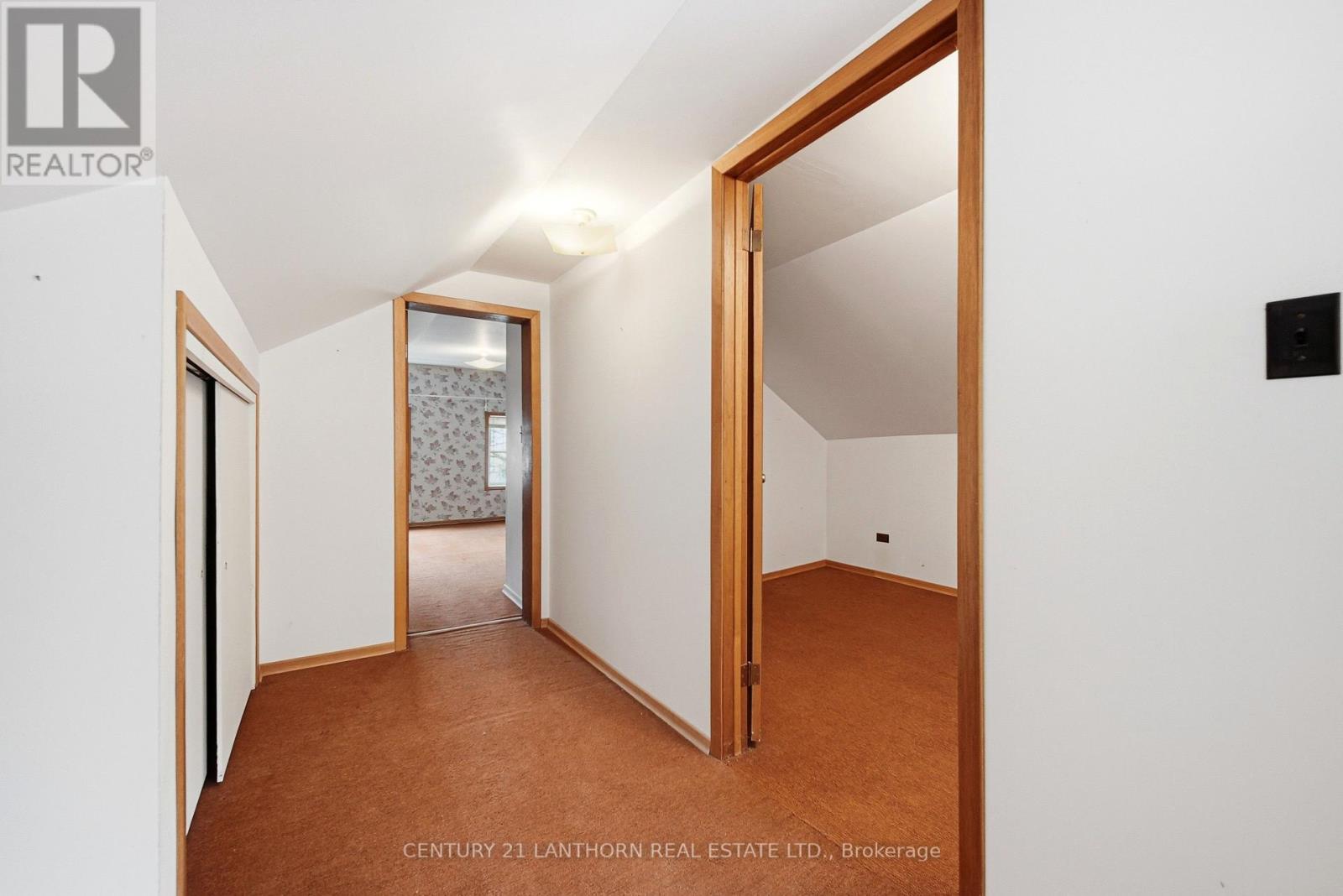193 St. Lawrence Street E Property Photo 20